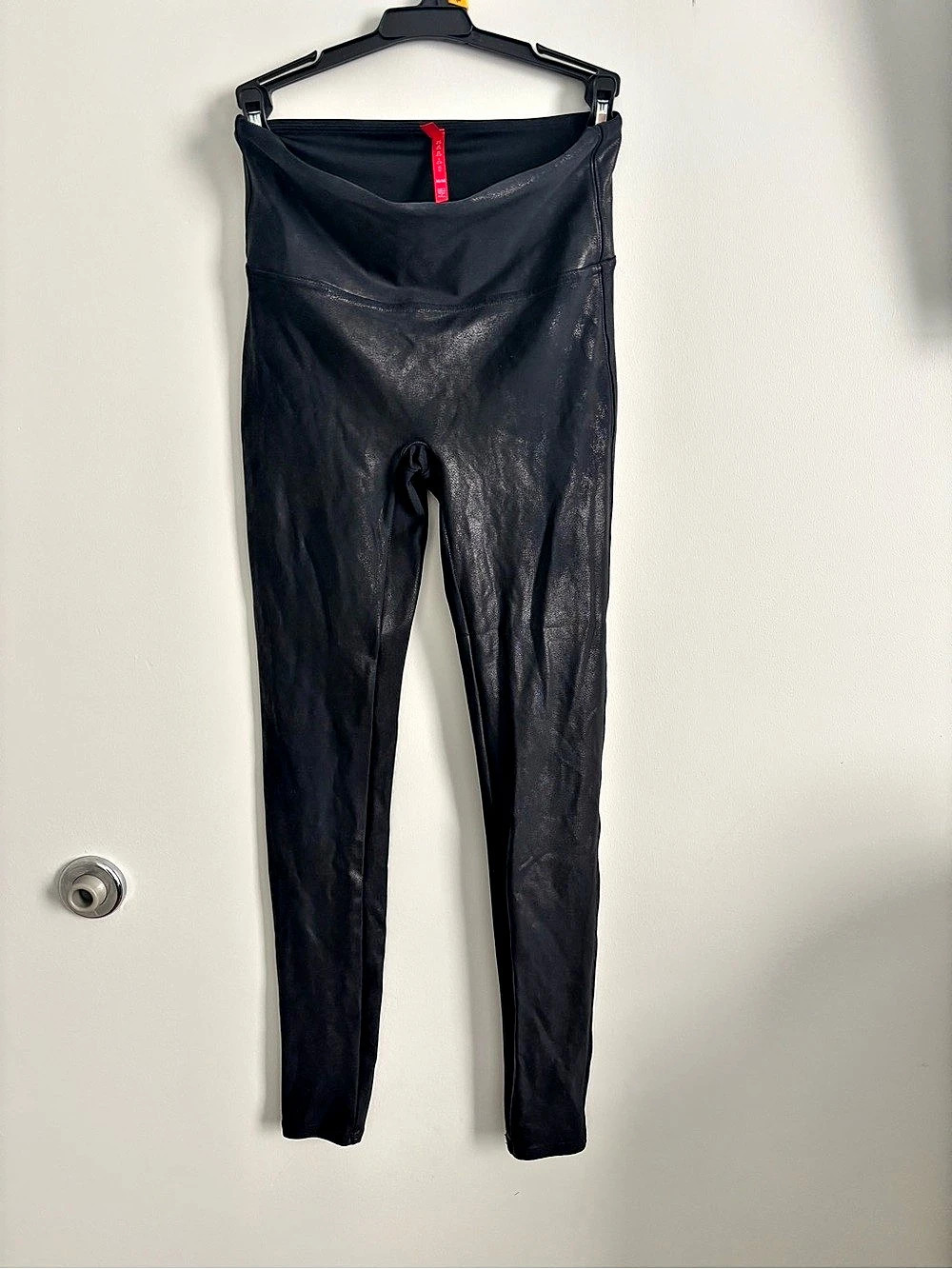 SPANX Faux Leather Leggings in Black Size Medium